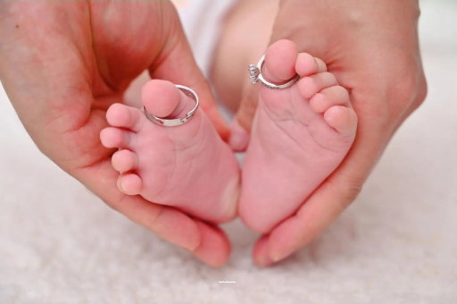 百色孕妇两个月肚子疼